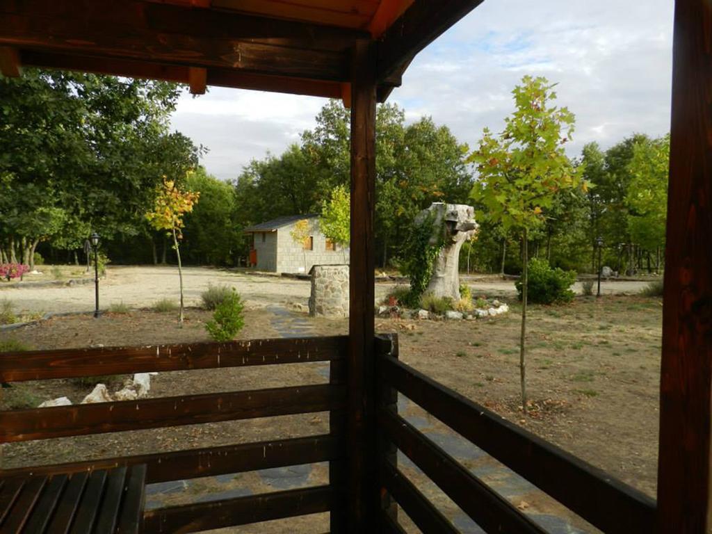 Cabanas Vallecino Manzanal de los Infantes Exterior photo